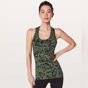 Lululemon Athletica Green and Black Fitted Tank Top